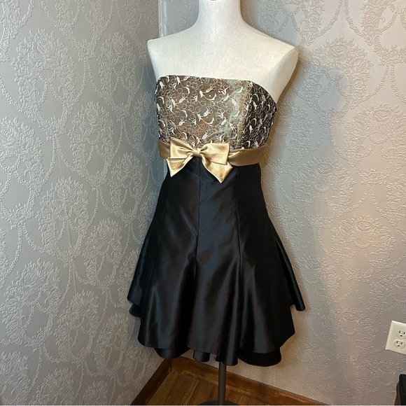 Gunne Sax Dresses & Skirts - Vintage Gunne Sax Jessica McClintock prom dress 11 cocktail dress black gold Y2K